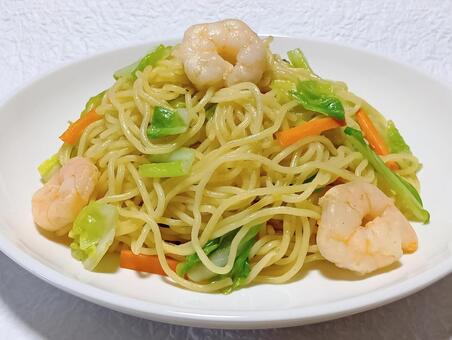 塩焼きそば 塩焼きそば,麺類,炒め物の写真素材
