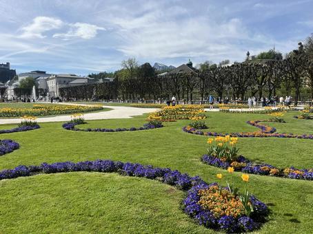 ミラベル宮殿 ミラベル宮殿 ザルツブルク,オーストリア,宮殿の写真素材