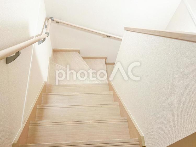 新築の階段と手すり 階段,家,新築の写真素材