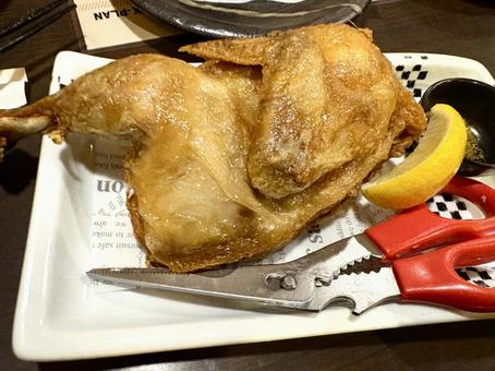 骨付きフライドチキン 居酒屋,注文,晩ご飯の写真素材