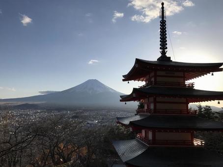 新倉山 新倉山 富士山,五重塔,新倉山浅間神社の写真素材
