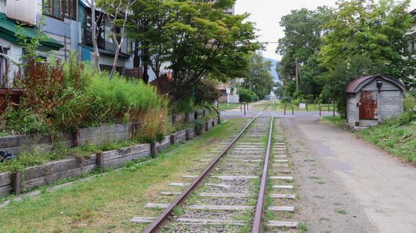 線路が右斜めに伸びる旧手宮線 旧手宮線,右斜め,伸びるの写真素材