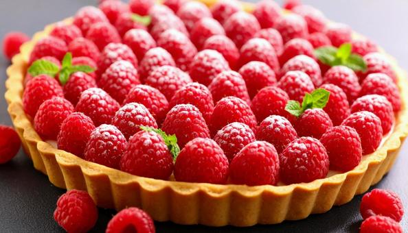 美味しそうなフランボワーズのタルト 美味しそうなフランボワーズのタルトの写真