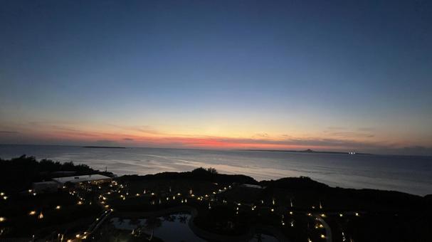 夏の夕暮れ 夏の夕暮れの写真