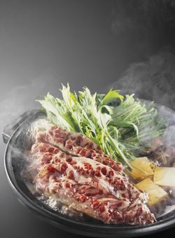 はりはり鍋 はりはり鍋 はりはり鍋,鯨肉,水菜の写真素材