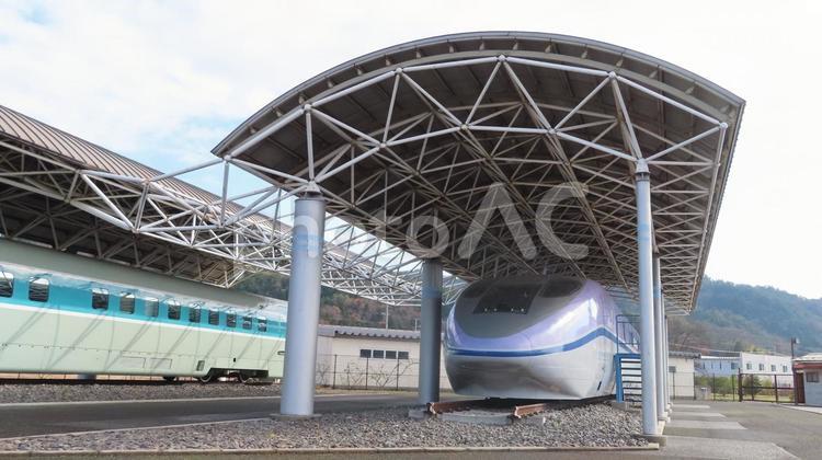 500系新幹線試作車　WIN350 新幹線500系電車900番台,新幹線,試作車の写真素材