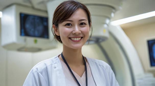 女性の放射線技師 女性の放射線技師の写真