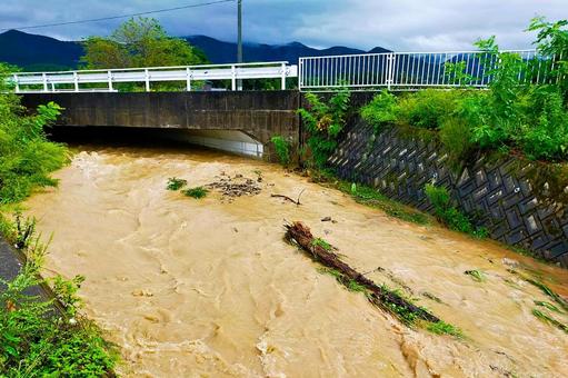 2025年9月の里山6 2025年9月の里山6 用水路,地下,水路の写真素材