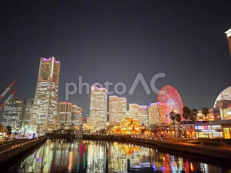 横浜みなとみらいの夜景 横浜みなとみらい,夜景,横浜の写真素材