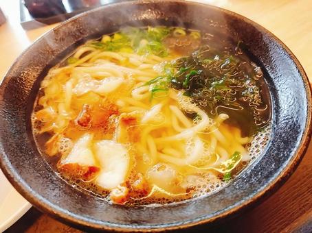 かすうどん うどん,ホルモン,ねぎの写真素材