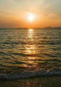 鴨池海岸の夕日-04 鴨池海岸の夕日-04の写真