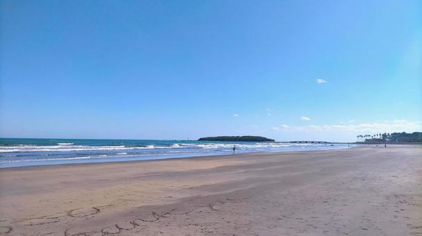 南国の海と青空と砂浜-青島海水浴場 南国,海,青空の写真素材