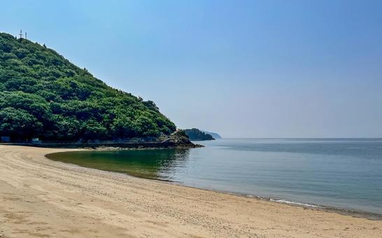 穏やかな瀬戸内海と砂浜が美しい仙酔島 穏やかな瀬戸内海と砂浜が美しい仙酔島 仙酔島,海,島の写真素材