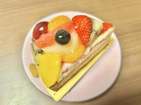 煌びやかなフルーツタルト① 煌びやかなフルーツタルト①の写真