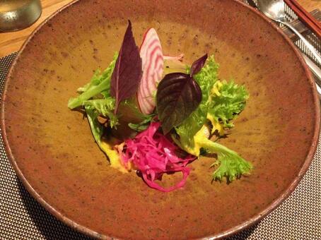 前菜サラダ レストラン,ホテルレストラン,コンソメスープの写真素材