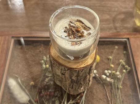 フレンチのゴボウのポタージュ フレンチのゴボウのポタージュ スープ,ごぼう,牛蒡の写真素材