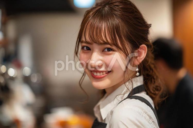 カフェで働く女性-3 カフェ,女性,店員の写真素材