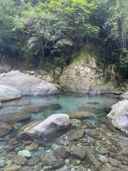 美しい川の流れ 美しい川の流れの写真