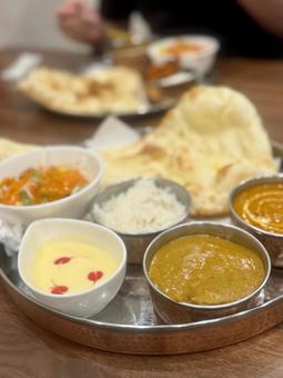 ナンカレー ナンカレー ナン,カレー,インドカレーの写真素材