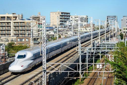 上から目線の東海道山陽新幹線N700A 上から目線の東海道山陽新幹線N700A 東海道,山陽,新幹線の写真素材