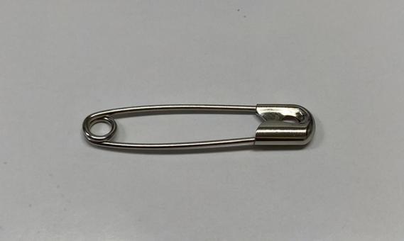 安全ピン 安全ピン 文房具,文具,学校の写真素材