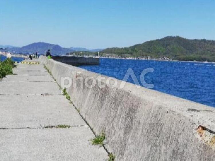 波止場と釣り 波止場,釣り,堤防の写真素材