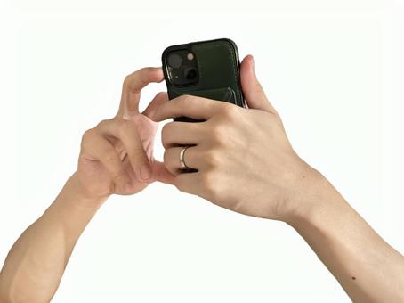 携帯を触る 携帯を触る 手,携帯,スマホの写真素材