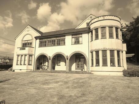 愛知県-旧本多忠次邸-モノクロ 旧本多忠次邸,国登録有形文化財,旧本多家住宅主屋の写真素材