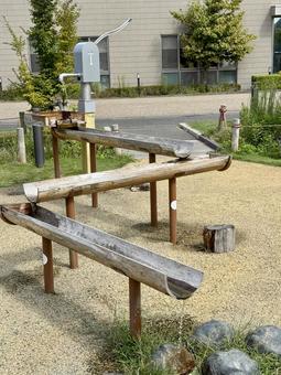 武生中央公園 そうめん流しみたいな水道 武生中央公園 そうめん流しみたいな水道の写真