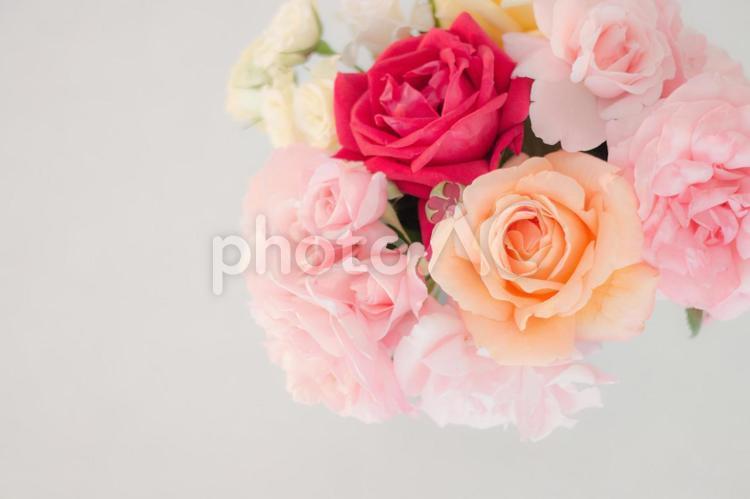 華やかな薔薇の花束２ バラ,花束,ピンクの写真素材