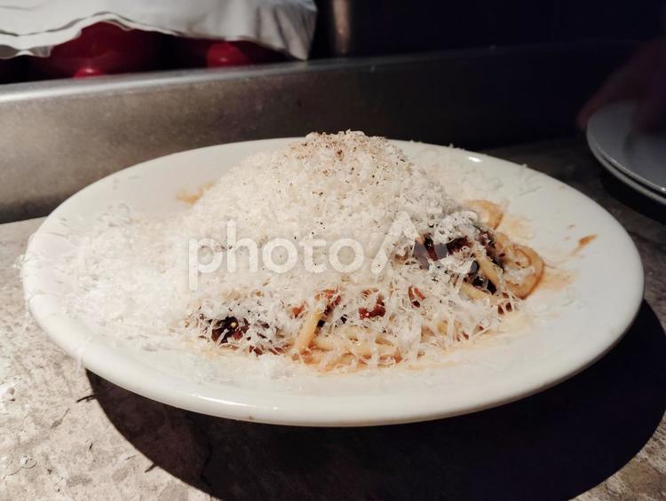 チーズたっぷりのミートスパゲティ スパゲッティ,チーズ,ミートスパゲティの写真素材