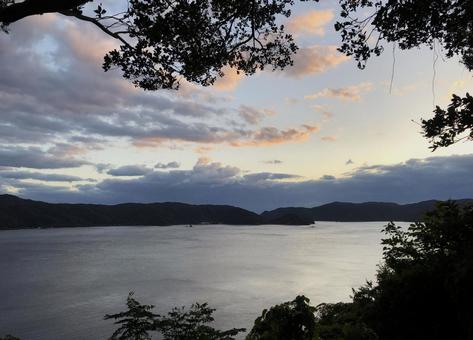 夕方の海景色 夕方の海景色 夕方,海景色,夕日の写真素材