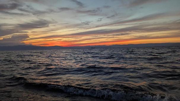 琵琶湖 琵琶湖 琵琶湖,夕日,雲の写真素材
