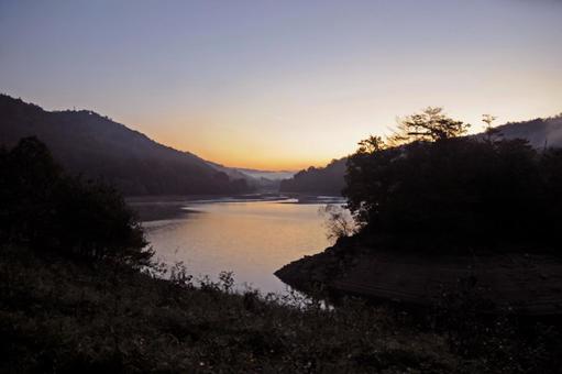 白竜湖朝景1 夜明け,朝焼け,朝の写真素材