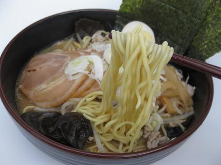 ラーメン 麺類 ラーメン 麺類の写真