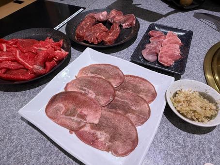 焼肉 焼肉,肉三昧,タンの写真素材