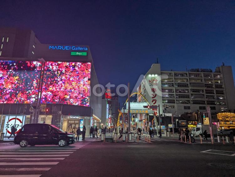 繁華街の夜 夜景,夜,夜空の写真素材
