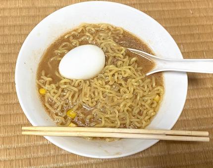 Instant ramen, miso ramen, eggs, JPG Instant ramen, miso ramen, eggs, JPG