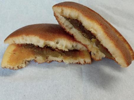 抹茶どら焼き 抹茶どら焼き,どら焼き,食べ物の写真素材