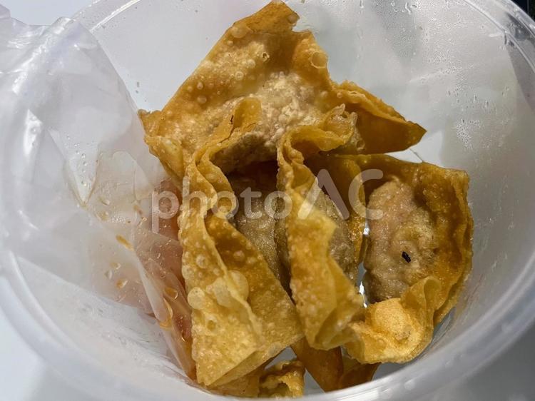 マレーシア、中華料理店の揚げワンタン 海外,マレーシア,中華料理の写真素材