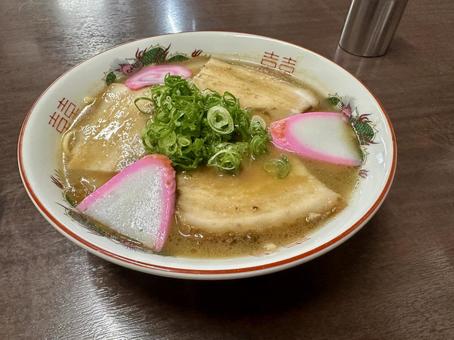 昔懐かしい中華そばチャーシューメン 昔懐かしい中華そばチャーシューメン ラーメン,中華そば,チャーシューメンの写真素材