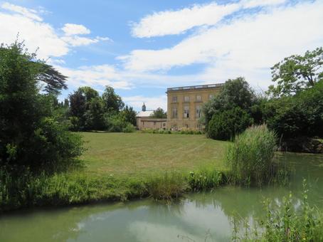 ヴェルサイユ宮殿の小トリアノン宮殿 小トリアノン宮殿,プチ・トリアノン,ヴェルサイユ宮殿の写真素材