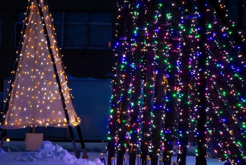 稚内の夜を彩る、冬のイルミネーション イルミネーション,暖色,夜景の写真素材