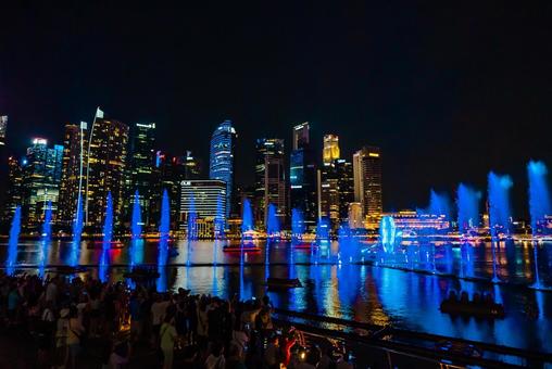 【シンガポール】マリーナベイサンズの噴水の写真