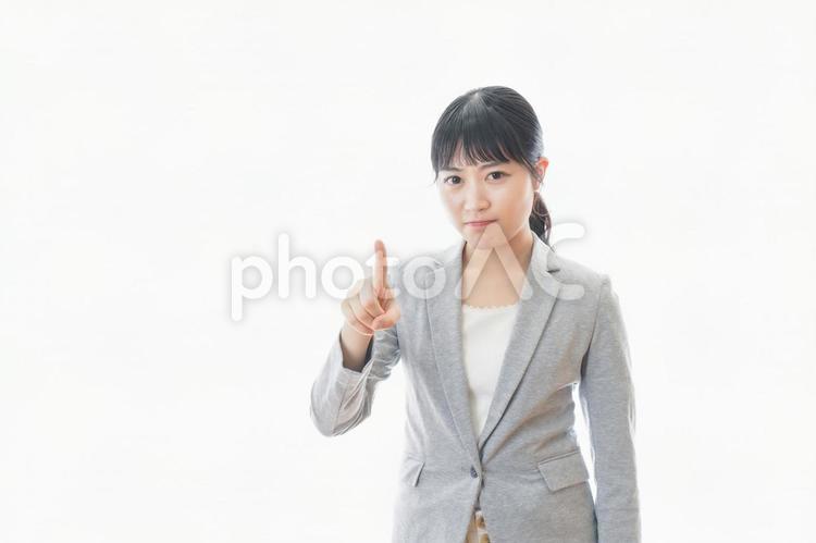 怒りを感じるビジネスウーマン 激動,感情,時短営業の写真素材
