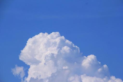 空画像・背景素材/夏・入道雲と青空 空画像・背景素材/夏・入道雲と青空の写真