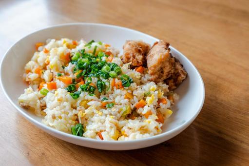 Fried rice and fried chicken lunch, JPG