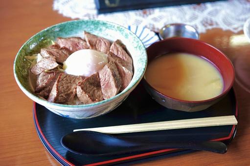 阿蘇名物赤牛丼 阿蘇名物赤牛丼 阿蘇,赤牛,うしの写真素材