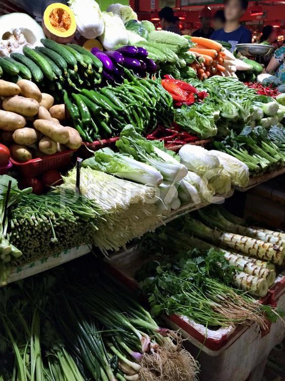 市場の野菜売り場　中国 野菜売り場,市場,中国の写真素材