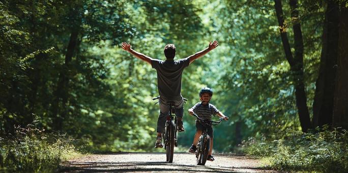 開放感あふれる自転車の旅の写真